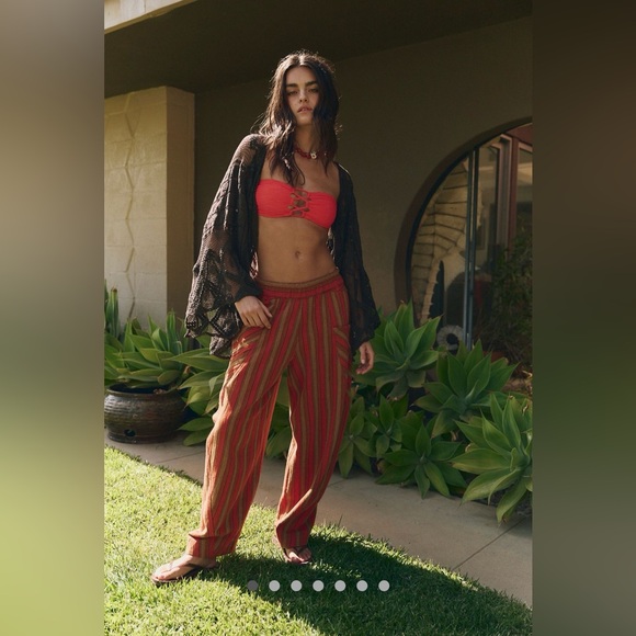 NWT FREE PEOPLE Off The Coast Crochet Layer | Chocolate MSRP $78 OS - Picture 4 of 11